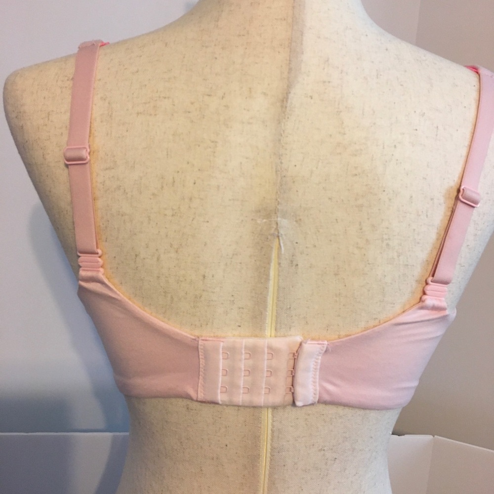 NWOT Victorias Secret Pink Lace-Trim T-Shirt Bra - Women Intimates - Picture 2 of 4